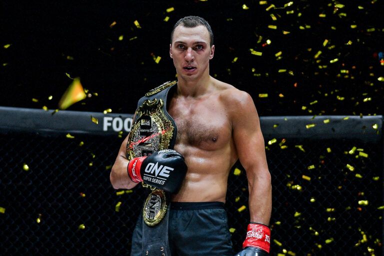Kickboxing superstar Roman Kryklia fights Andrei Stoica at ONE: COLLISION COURSE