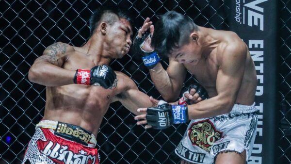 insane knockouts from one on tnt i stars 600x338