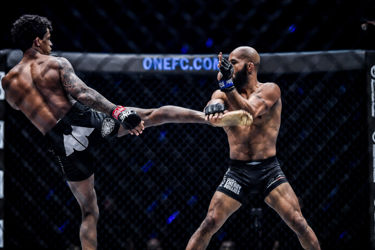 Adriano Moraes Demetrious Johnson ONE on TNT I 22 1200x800