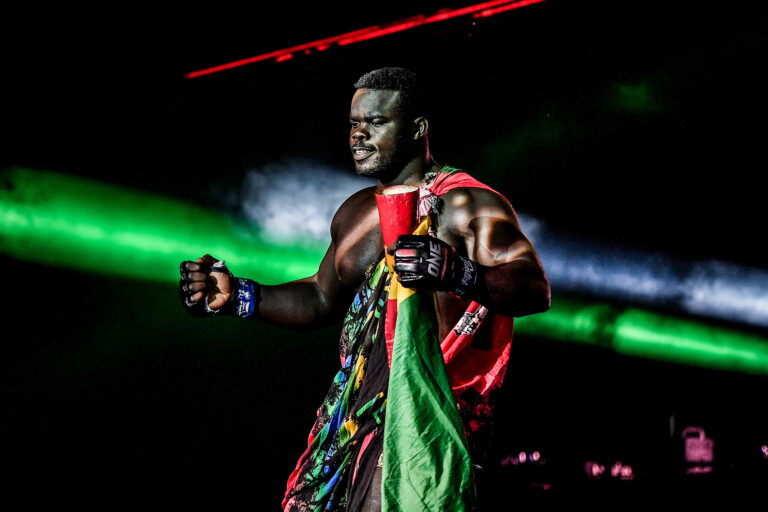 Senegalese MMA star "Reug Reug" Oumar Kane enters the arena at "ONE on TNT IV"