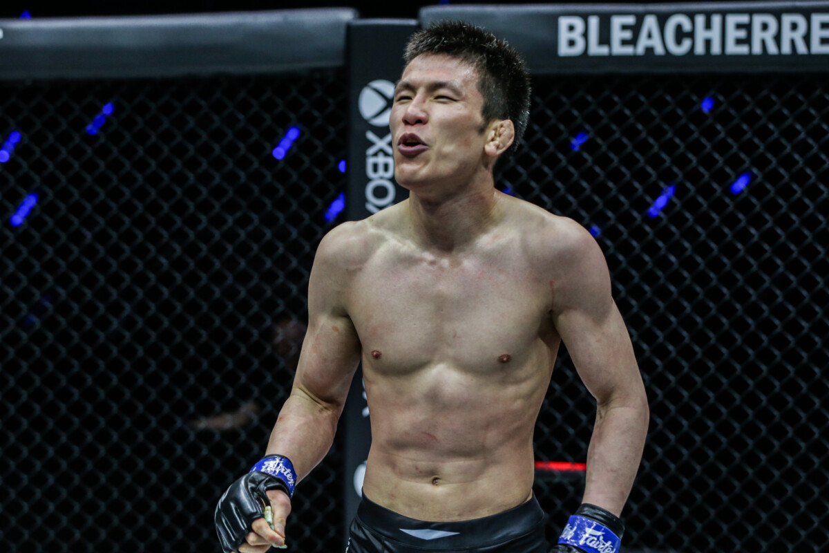 Pictures from the fight between Eduard Folayang and Shinya Aoki from "ONE on TNT IV"