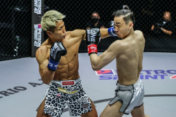 Pictures from the Wang Wenfeng vs. Taiki Naito kickboxing fight at ONE: FULL BLAST II