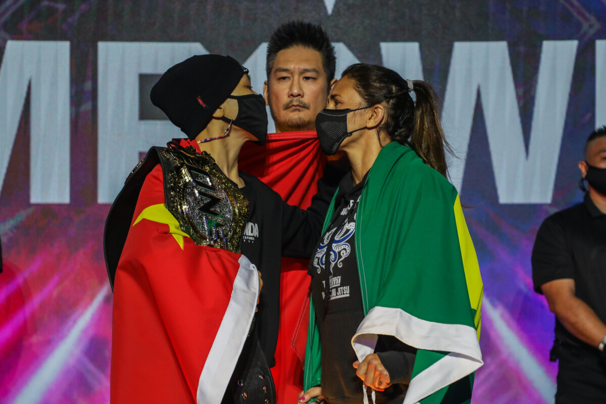 Xiong Jing Nan stares down Michelle Nicolini