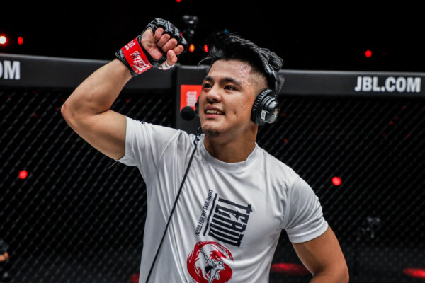 Pictures from the match between Jhanlo Sangiao and Paul Lumihi from ONE: WINTER WARRIORS II