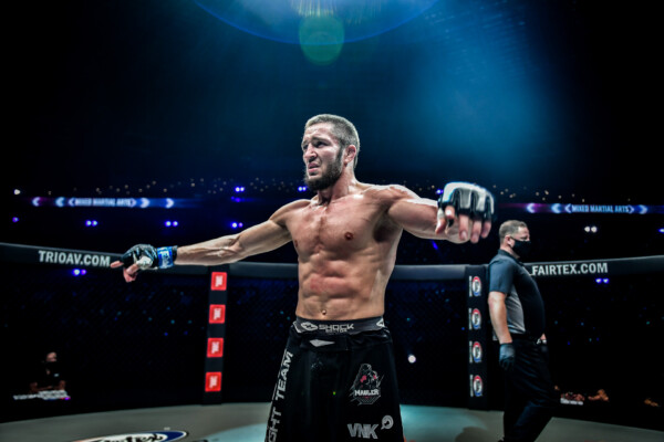 Saygid Izagakhmaev defeated James Nakashima at ONE: HEAVY HITTERS.