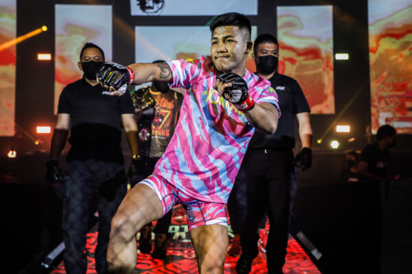 Muay Thai sensation Rodtang Jitmuangnon makes his way to the Circle at ONE X