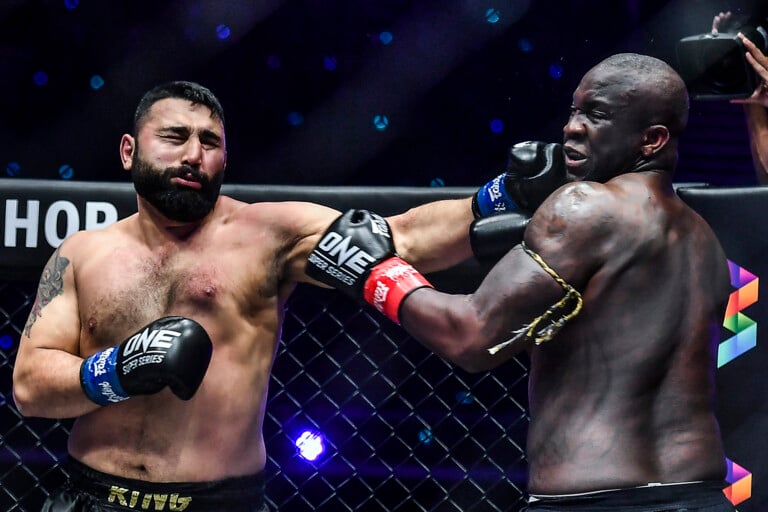 Iraj Azizpour lands flush on Ismael Londt's jaw during their kickboxing fight at ONE: LIGHTS OUT
