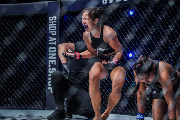 Nat Wondergirl Jaroonsak celebrates after submitting Zeba Bano at ONE 157