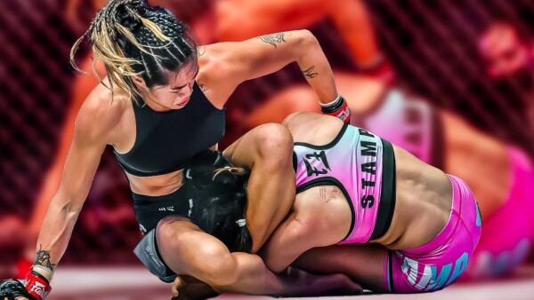 the best grappler in womens mma angela lees mind blowing highlights 600x338