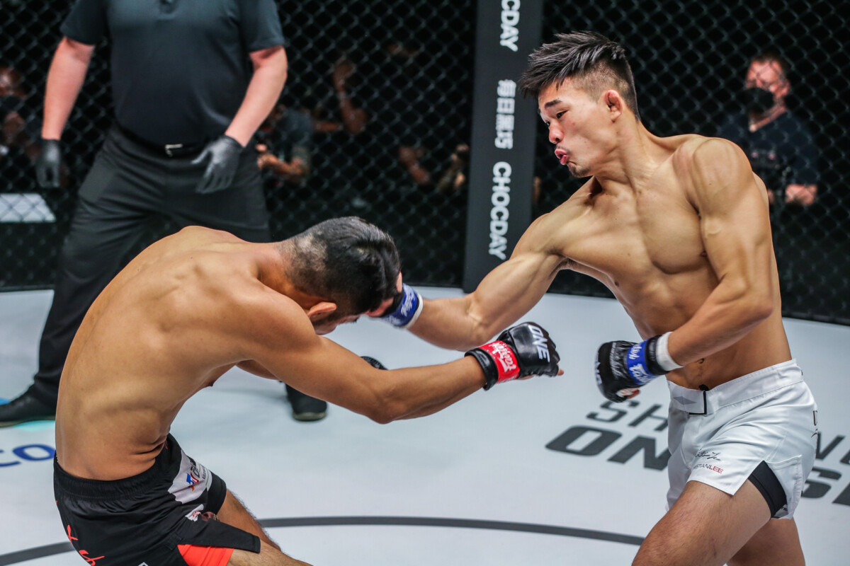 Christian Lee throws an uppercut at Ok Rae Yoon at ONE 160