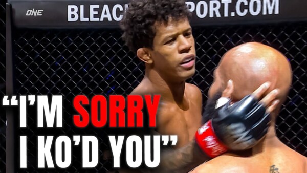 im sorry i kod you behind the scenes of moraes vs johnson i 600x338