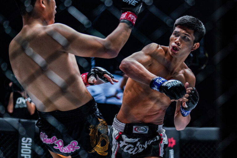 Ferrari Fairtex swings at Han Zi Hao at ONE 161.