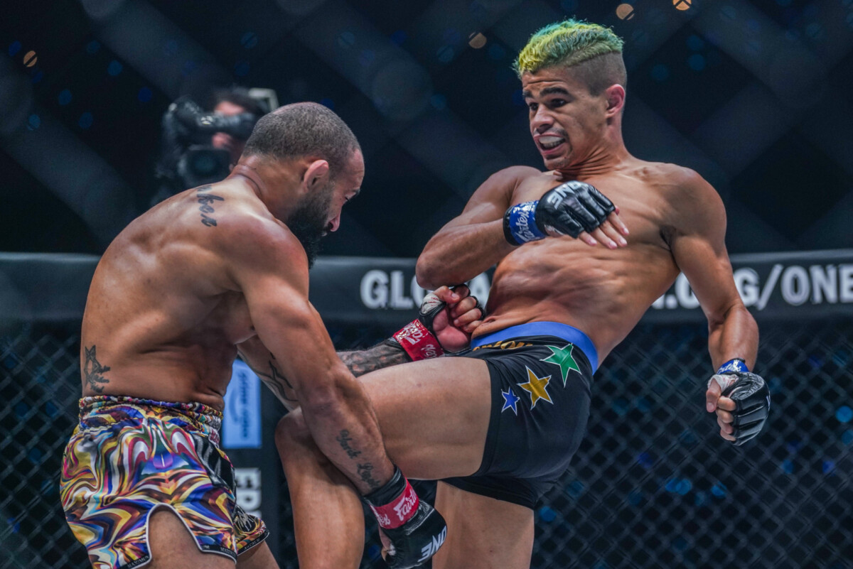 Fabricio Andrade throws a kick on John Lineker at ONE on Prime Video 3