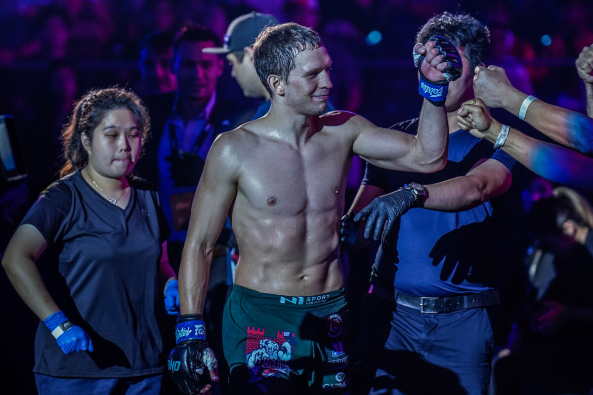 Ilya Freymanov is declared winner against Martin Nguyen at ONE on Prime Video 2