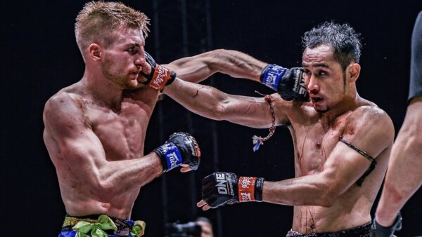 muay thai madness jonathan haggerty vs sam a full fight 600x338