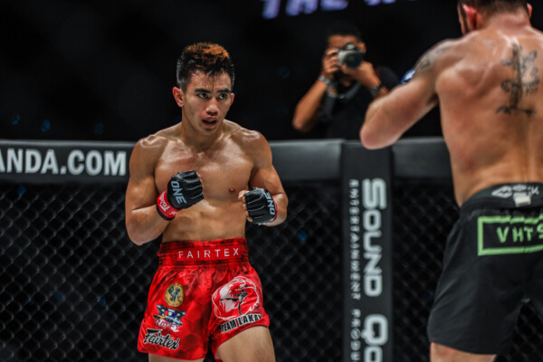 Jarred Brooks faces Joshua Pacio at ONE 164