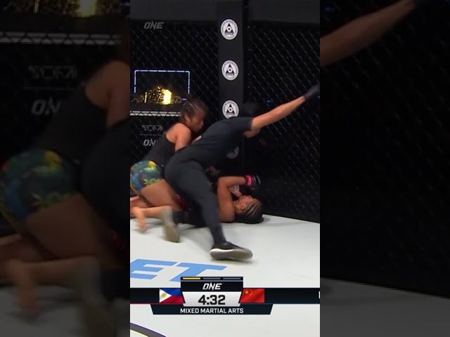 meng bo stops jenelyn olsim in 24 seconds in the opening bout of one 164 e29aa1