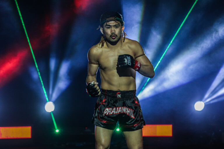 Prajanchai PK.Saenchai walks out at ONE Fight Night 1