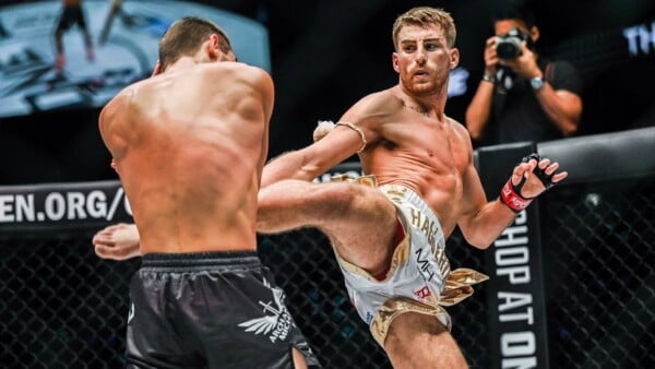 muay thai war jonathan haggerty vs vladimir kuzmin 600x338