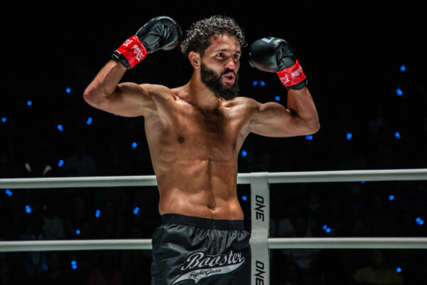 Ilias Ennahachi is declared winner at ONE Friday Fights 6