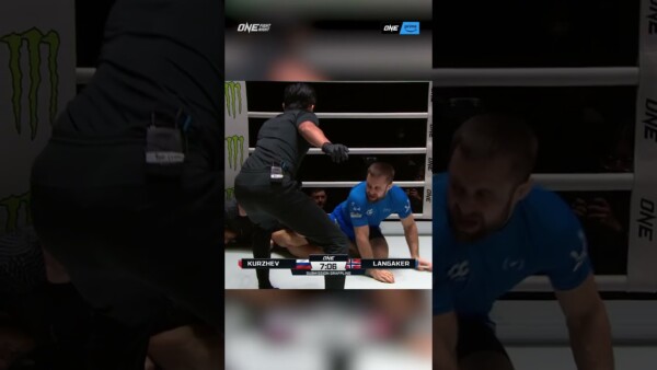 tommy langaker taps out uali kurzhev with a nasty heel hook in under three minutes 600x338