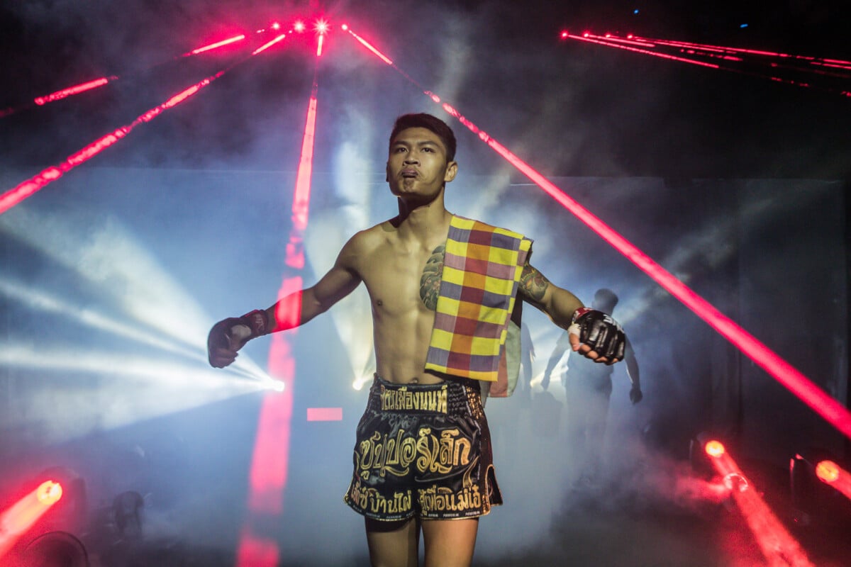 Superlek Jitmuangnon makes his entrance at ONE Friday Fights 10 