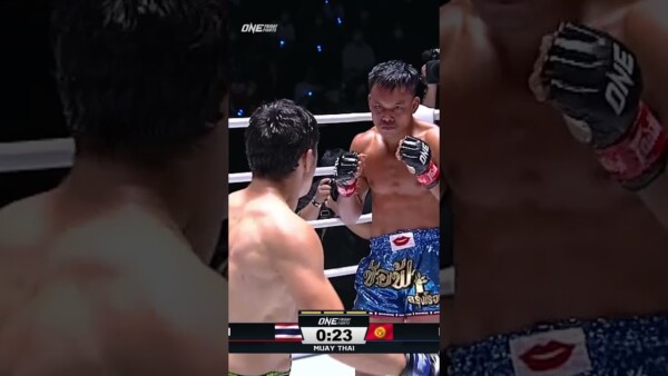 Chorfah eats the spinning kick like it's nothing!