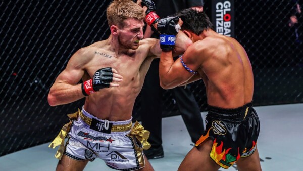 Muay Thai Masterclass  Jonathan Haggerty vs. Mongkolpetch
