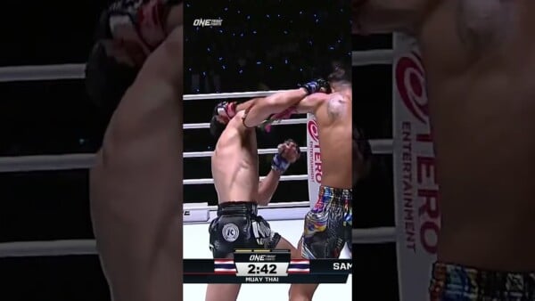 samingdam chor ajalaboon steamrolls rittidet sor sommai for the second round ko 600x338