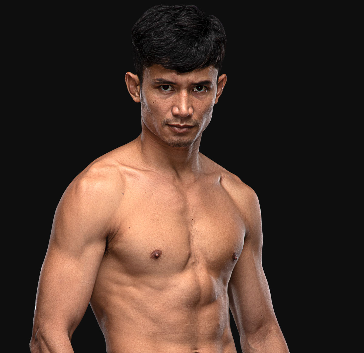 Chalarm_Paranchai hero 1200x1165