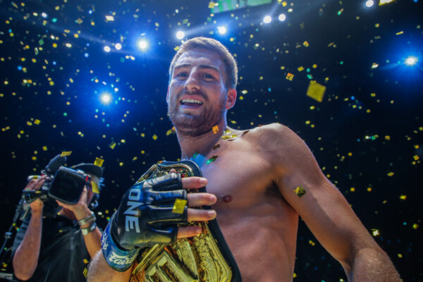 Nong O Hama Jonathan Haggerty ONE Fight Night 9 56