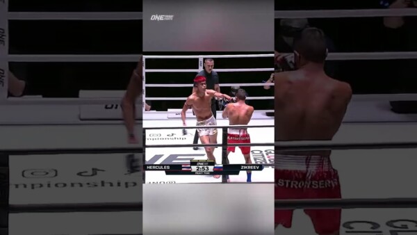 Hercules ekes out Aslanbek Zikreev by split decision in a hard fought battle! ⚔️