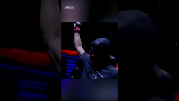 The Dark Knight rises  Batman is back in our main event at #ONEFridayFights13!