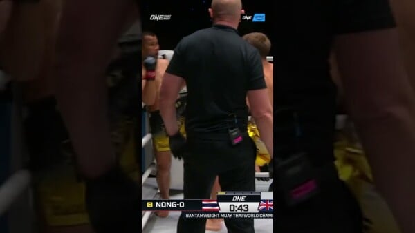 "The General" is dropping BOMBS on Nong O!