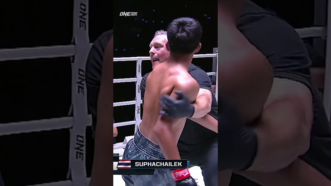 Chatanan  comes back to stop Suphachailek at the end of Round 2!