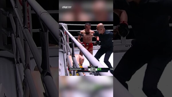 Maisangkum  keeps the body shot KOs coming with a first round finish of Tobias!