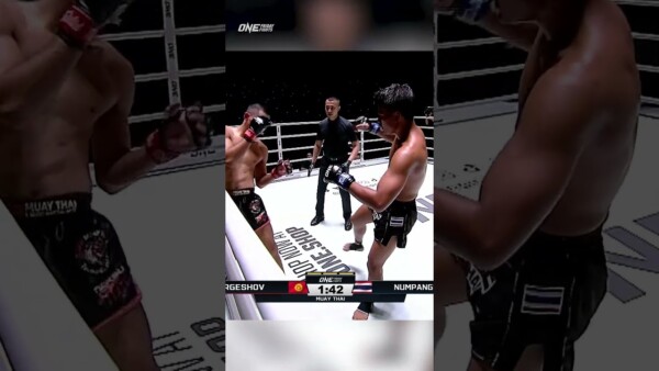 Numpangna  annihilates Ali Khan Ergeshov's legs for the third round TKO!