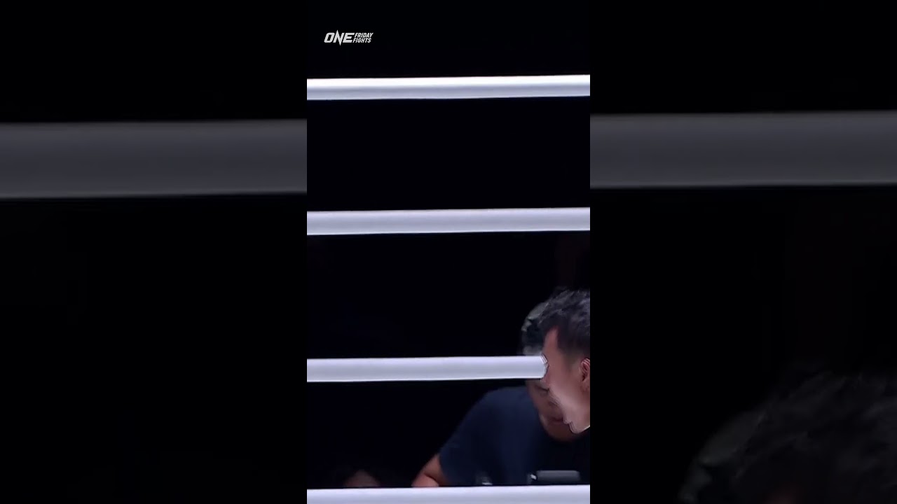 Teeyai  moves to 3 0 in ONE with a MIND BLOWING flying knee KO!