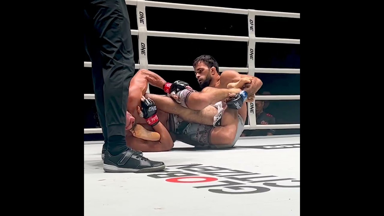 May have spoken too soon  You do NOT want to give up your legs to Garry Tonon!