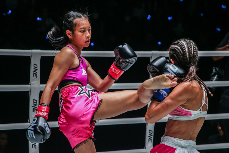 Anna Jaroonsak Lara Fernandez ONE Fight Night 13 76