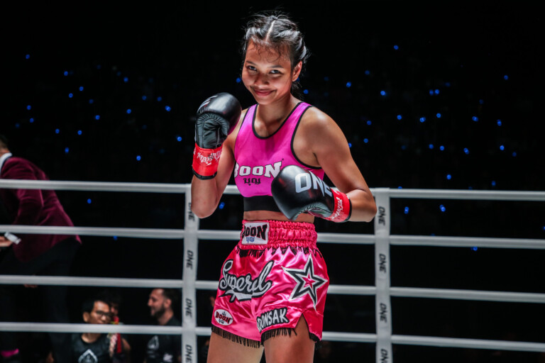 Anna "Supergirl" Jaroonsak poses in the ring