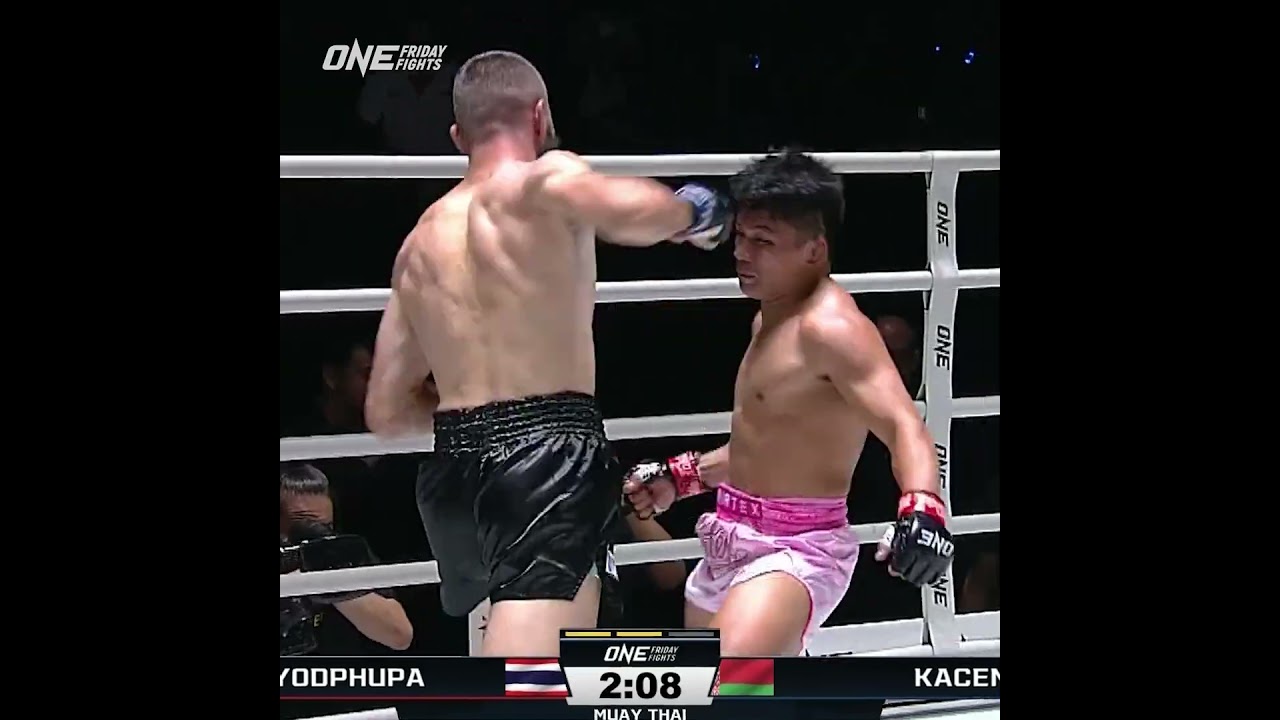FIVE knockdowns in ONE fight  Antar Kacem  earns an incredible comeback KO over Yodphupa!