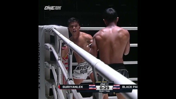 Black Panther and Suriyanlek trade knockdowns in an INSANE second round!  #ONEFridayFights35