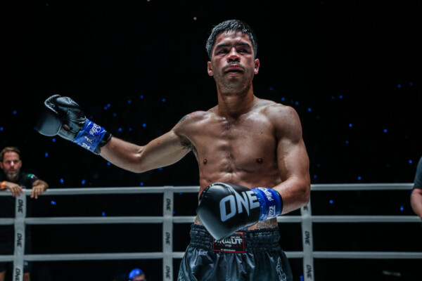 Jonathan Di Bella Danial Williams ONE Fight Night 15 60