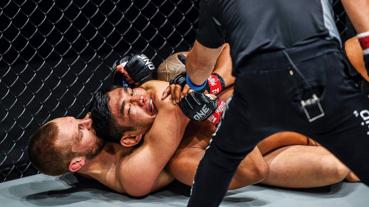 CHOKED OUT  De Ridder’s SHOCKING Submission Of Aung La N Sang