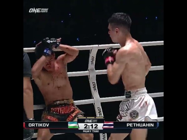 Flawless victory  Aslamjon Ortikov  styles on Pethuahin to score a third round TKO!