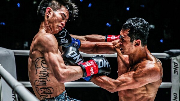 INSANE PACE  Tawanchai & “Smokin” Jo Trade HEAVY Shots