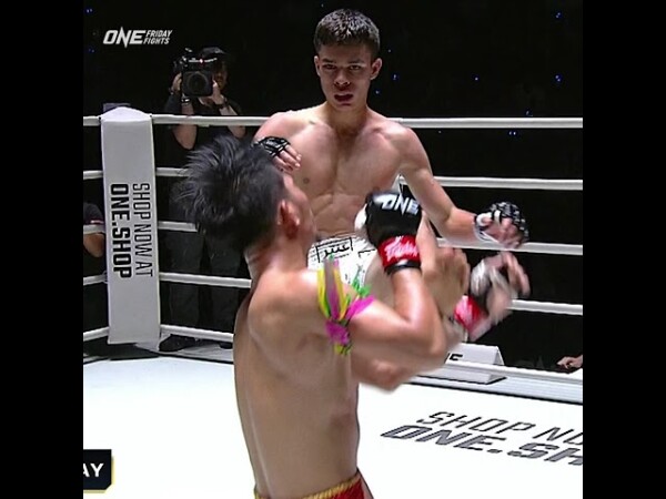 OUT OF NOWHERE  Elyes Kacem  KOs Chai with a beautiful head kick!