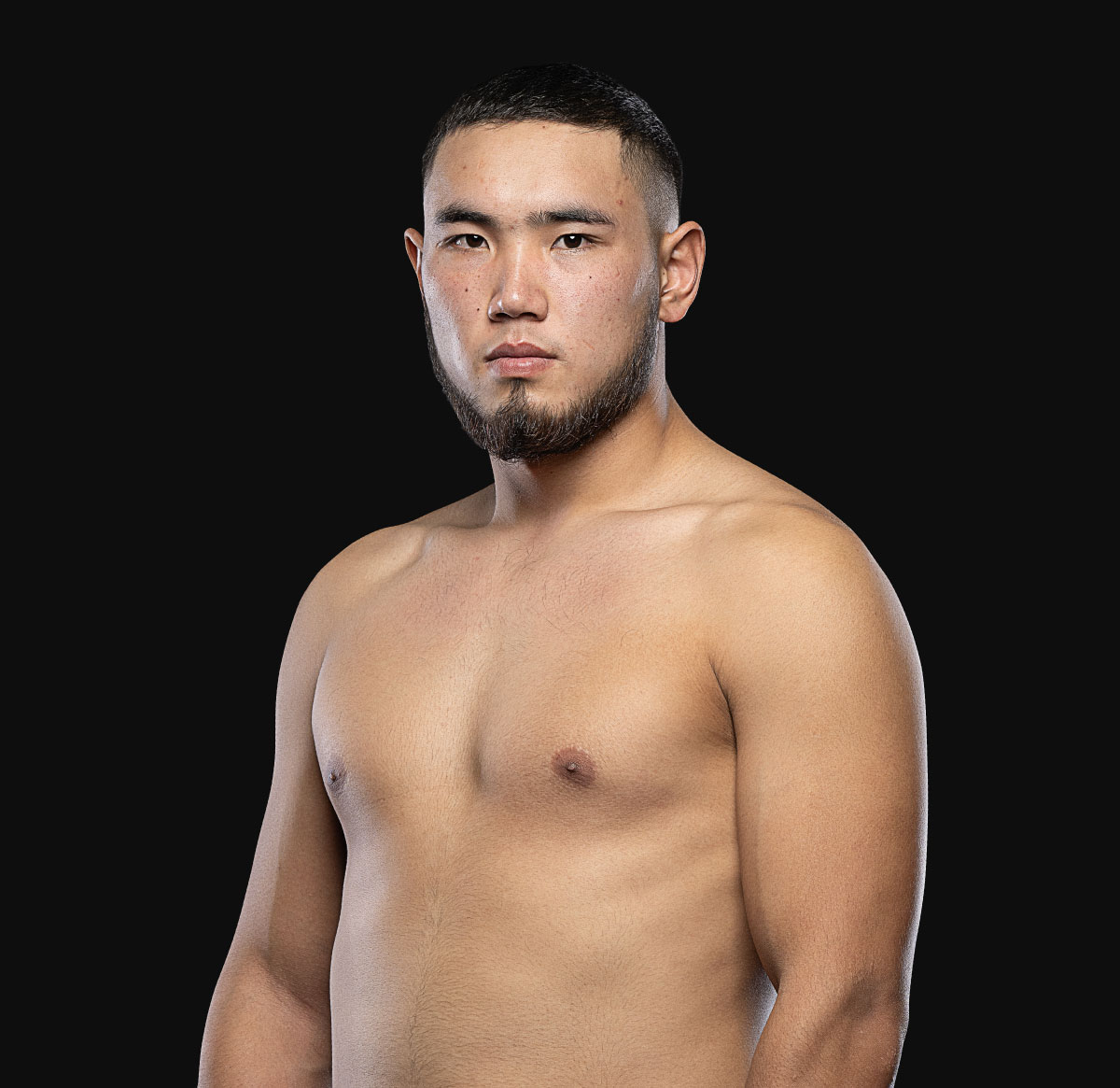 Asylbek_Almasbekov hero 1200x1165