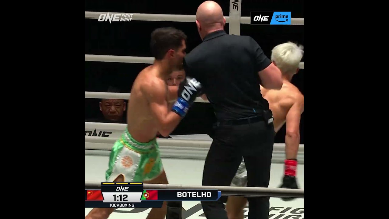 Would you have scored this as a knockdown for Zhang Peimian?